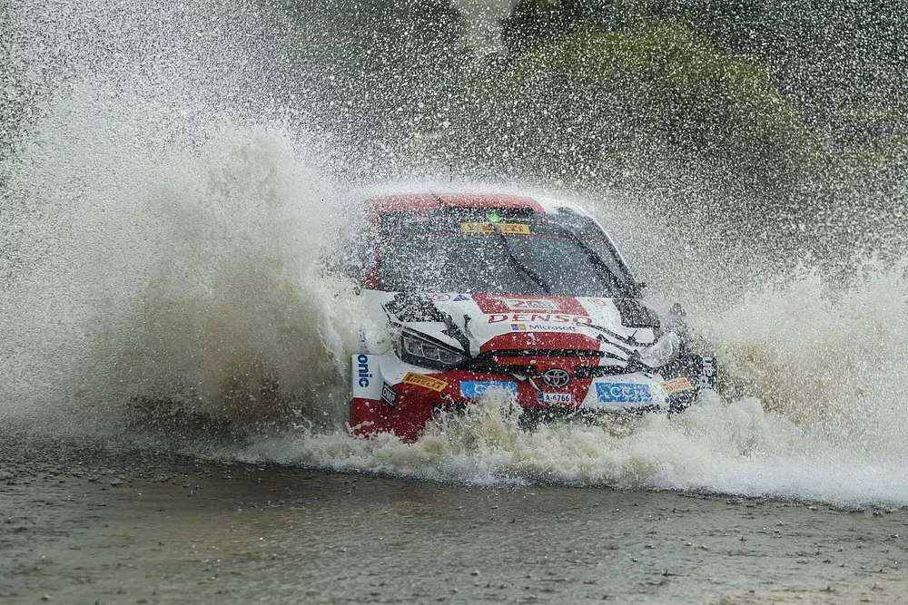 S&eacute;bastien Ogier, Vincent Landais, Toyota Gazoo Racing WRT Toyota GR Yaris Rally1