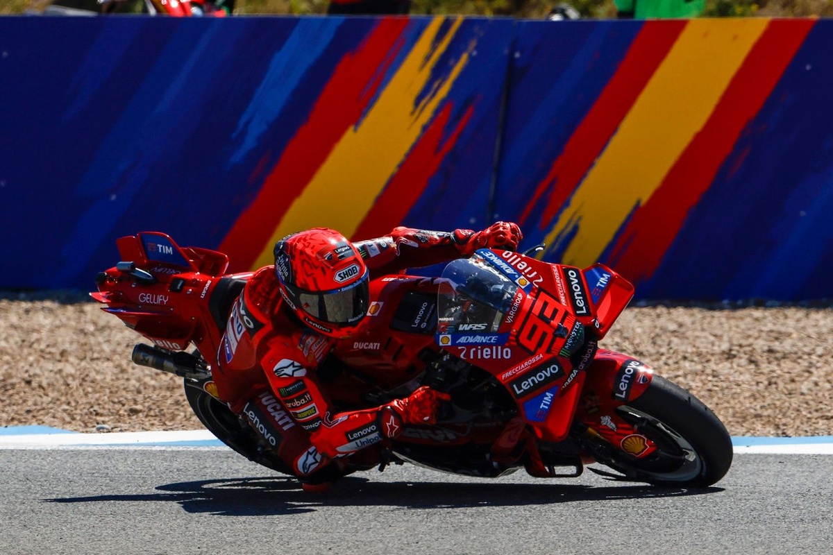 MotoGP | Marquez brilla nei test di Jerez, ma sorride anche la Yamaha
