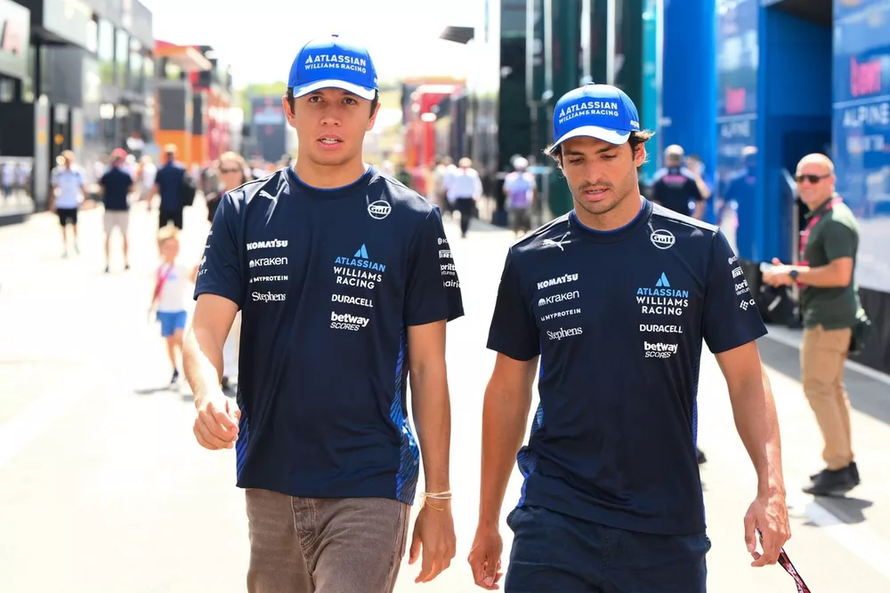 Alexander Albon, Williams, Carlos Sainz, Williams