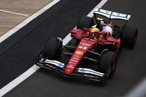 Cómo Lewis Hamilton está moldeando el coche de Ferrari para la F1 2026