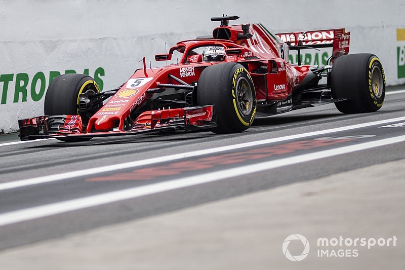 Vettel quebra balança de pesagem e é investigado pela FIA