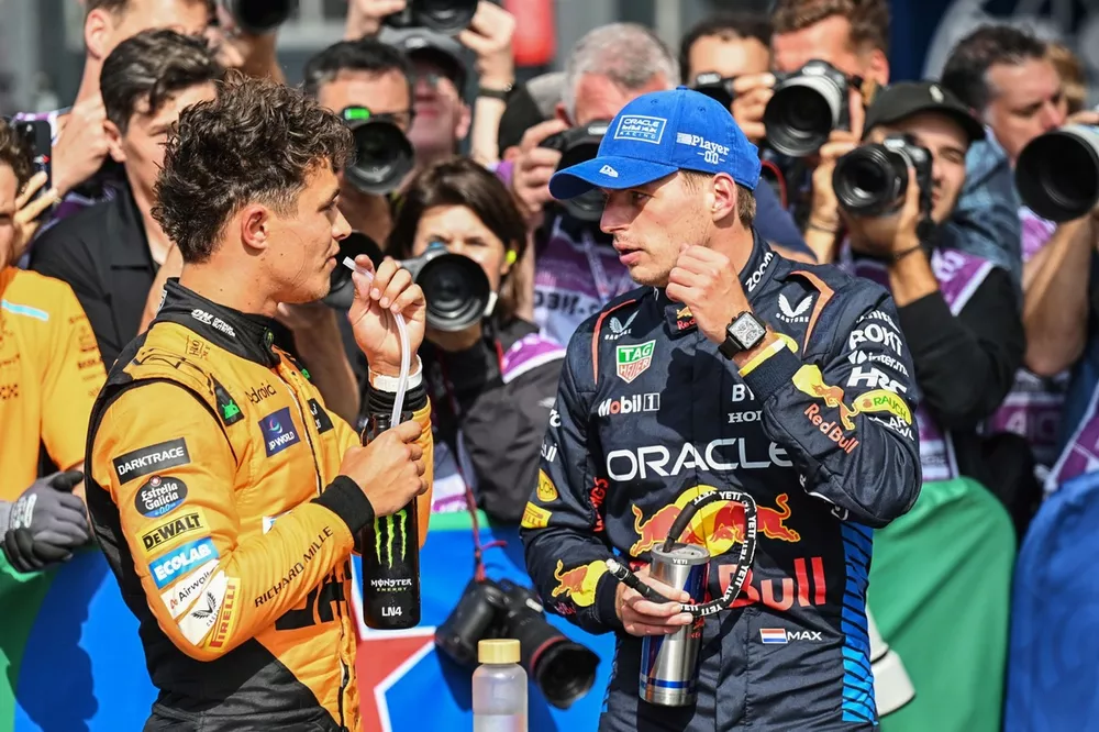 Le poleman Lando Norris, McLaren F1 Team, Max Verstappen, Red Bull Racing