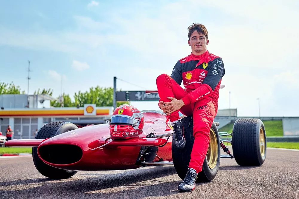 Charles Leclerc prueba en Ferrari 312 F1 en Fiorano