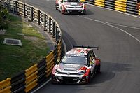 Król Makau na pole position