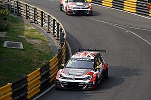 Król Makau na pole position