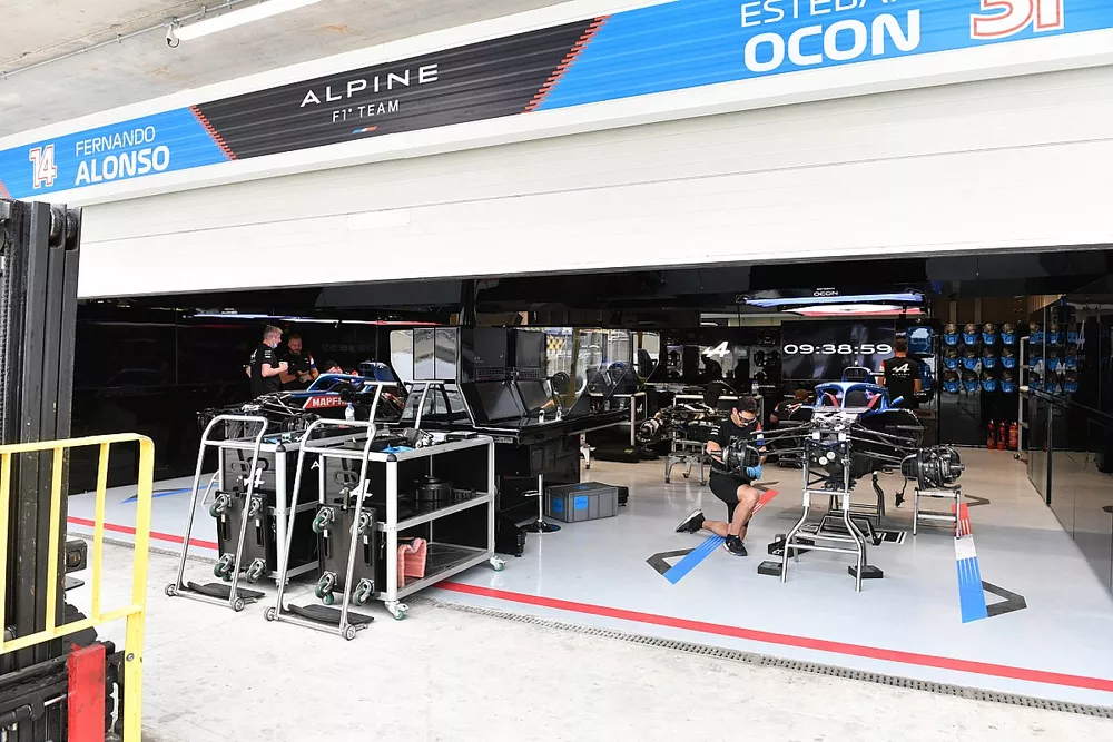 Alpine A521 in the garage
