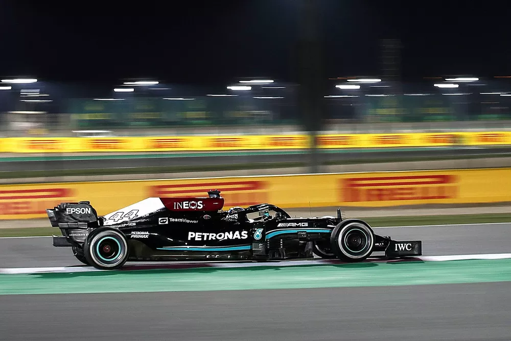 Lewis Hamilton, Mercedes W12