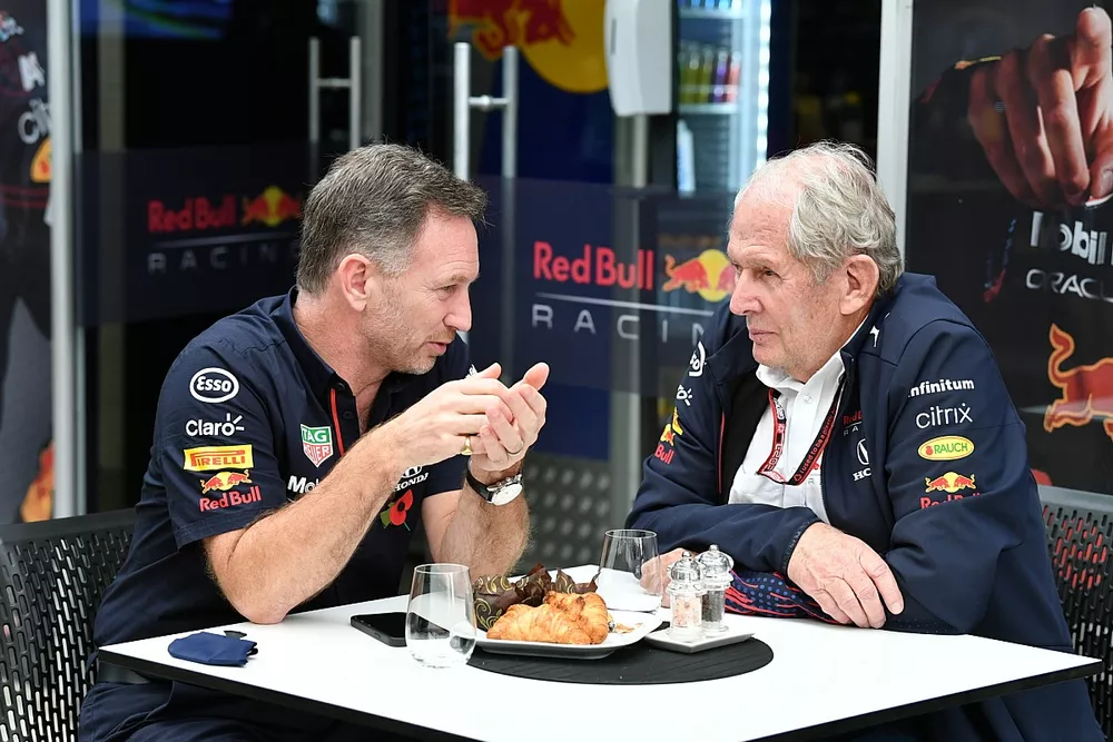 Christian Horner, director de equipo, Red Bull Racing Helmut Marko, asesor, Red Bull Racing