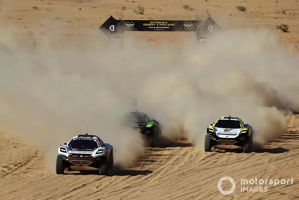 Catie Munnings, Timmy Hansen, Andretti United Extreme E, Christine 'GZ' Giampaoli Zonca, Oliver Bennett, Hispano Suiza Xite Energy Team, and Mikaela Ahlin-Kottulinsky, Jenson Button, JBXE Extreme-E Team