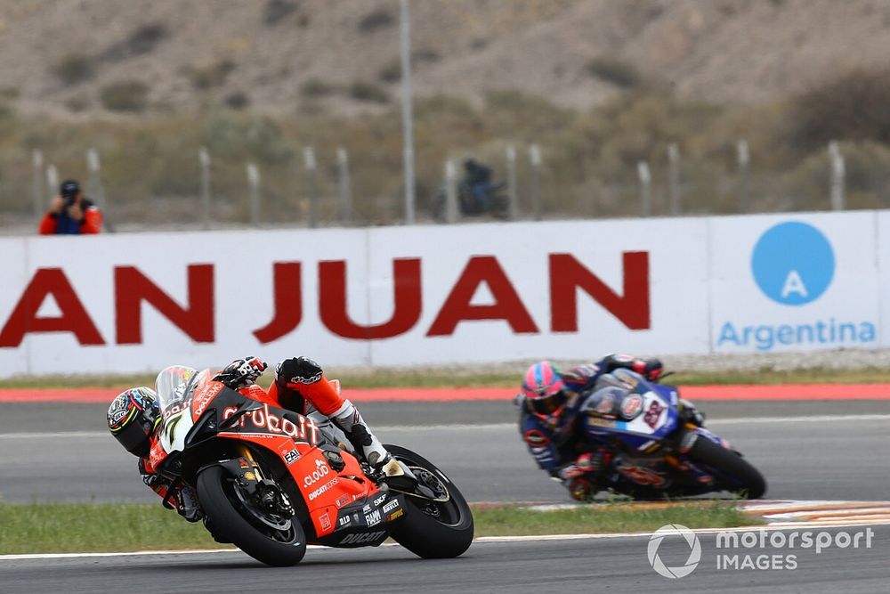 Chaz Davies, Aruba.it Racing-Ducati Team, Alex Lowes, Pata Yamaha