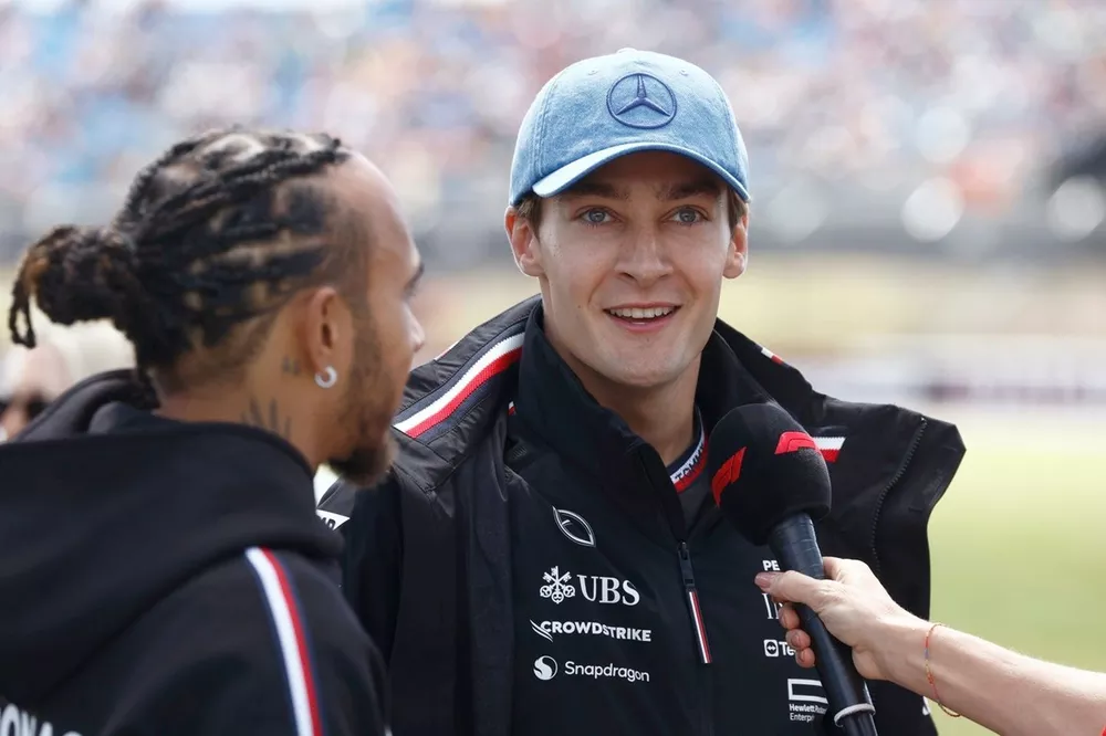 Lewis Hamilton, Mercedes-AMG F1 Team, George Russell, Mercedes-AMG F1 Team, during the drivers parade