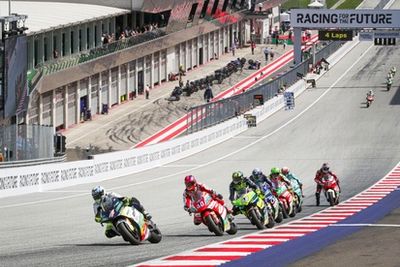 MotoE: L&iacute;der, Zaccone vence a corrida 1 em Portugal; Granado &eacute; 2&ordm; e decis&atilde;o do t&iacute;tulo fica para a corrida final