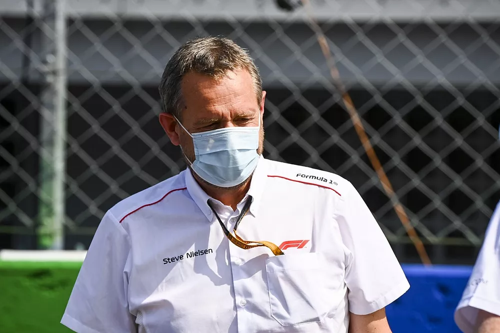 Steve Nielsen, F1