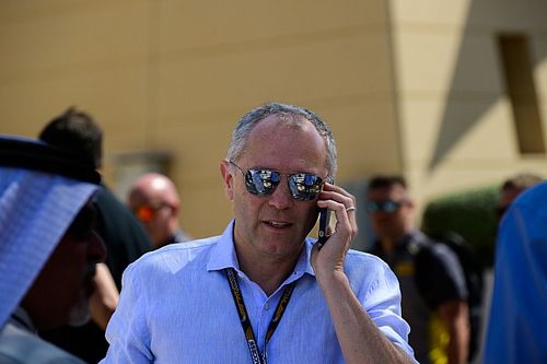 F1 pide apertura a sus pilotos: no solo están para correr en círculos
