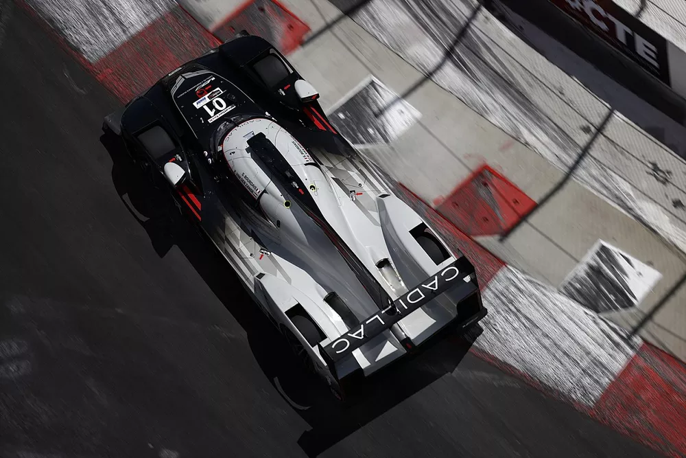#01 Chip Ganassi Racing Cadillac DPi: Renger van der Zande, Sebastien Bourdais, Ryan Hunter-Reay