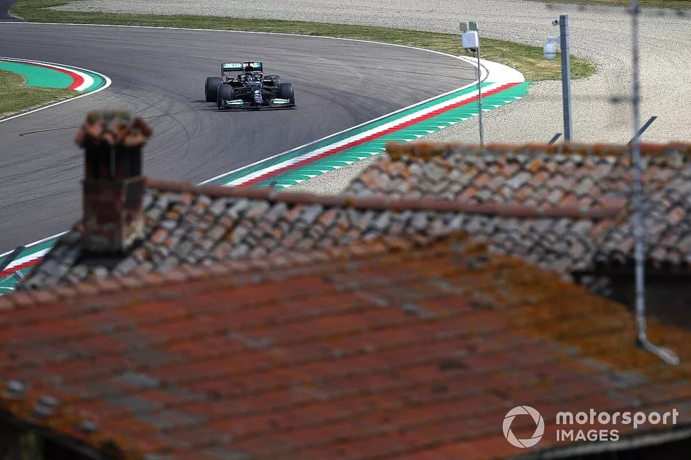 Lewis Hamilton, Mercedes W12
