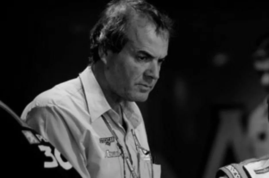 M&aacute;rcio Fonseca ao lado de Ricardo Maur&iacute;cio, tricampe&atilde;o da Stock Car