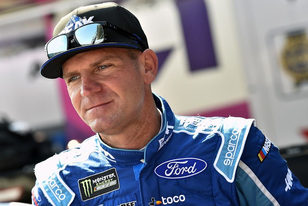 Clint Bowyer, Stewart-Haas Racing, Ford Mustang Peak Antifreeze & Coolant