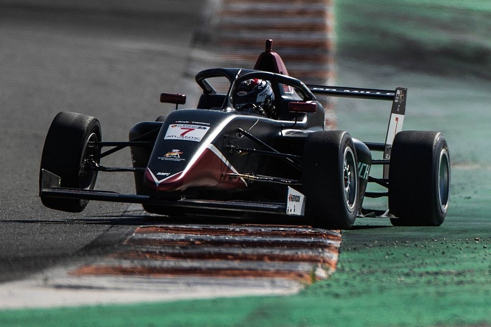 Tymoteusz Kucharczyk