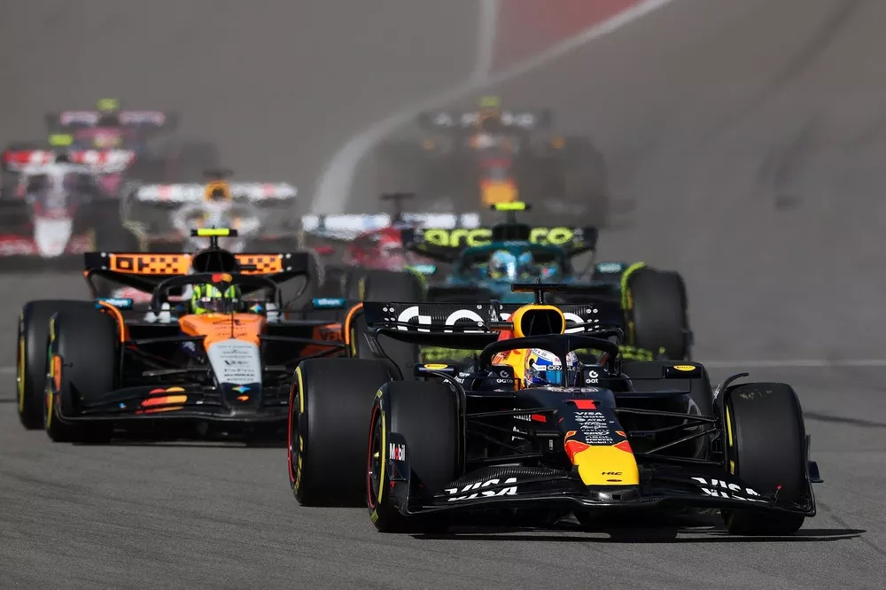 Lando Norris, McLaren, Max Verstappen, Red Bull Racing