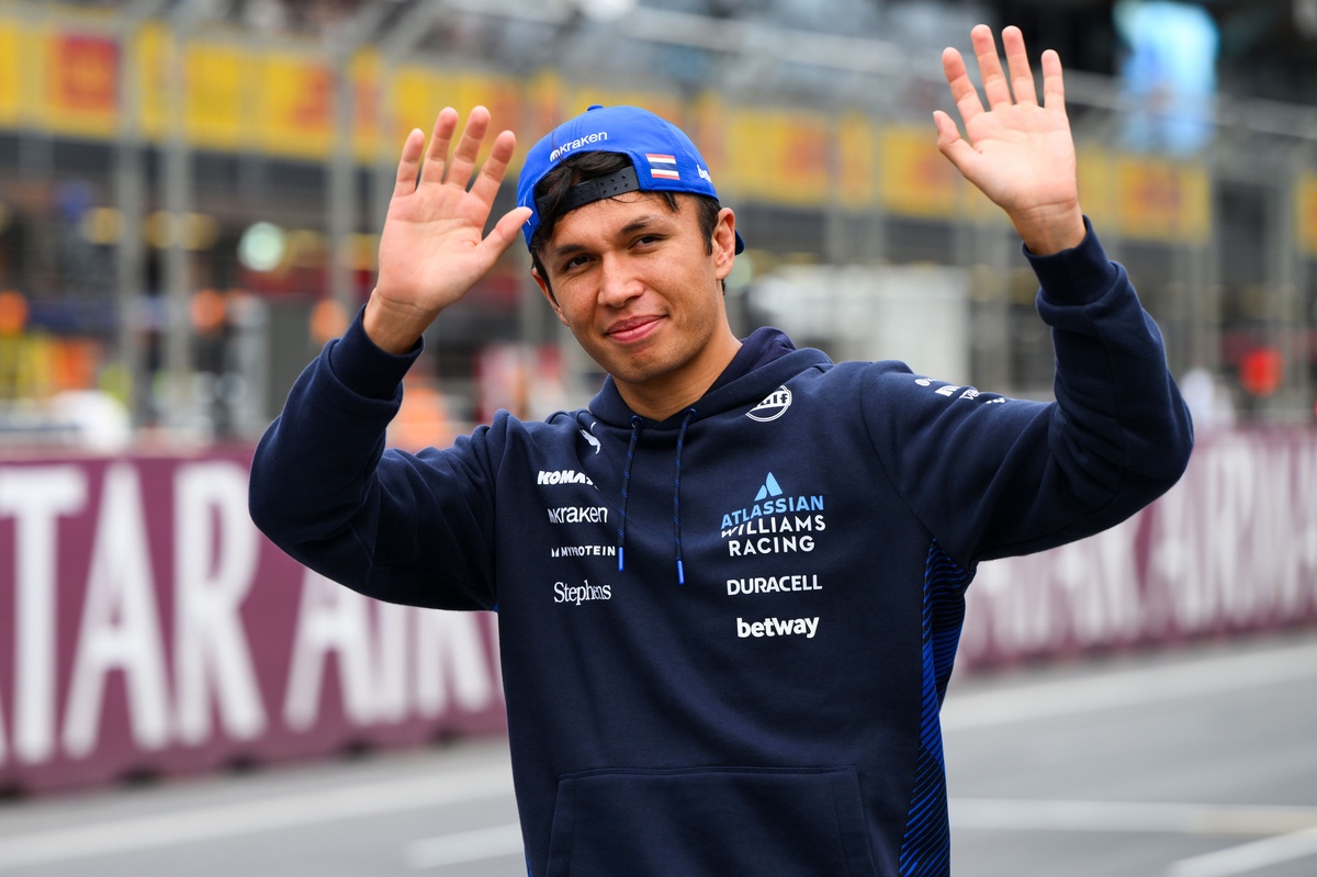 ¿Es Albon una opción real para Red Bull F1? Marko lo tiene en su lista 