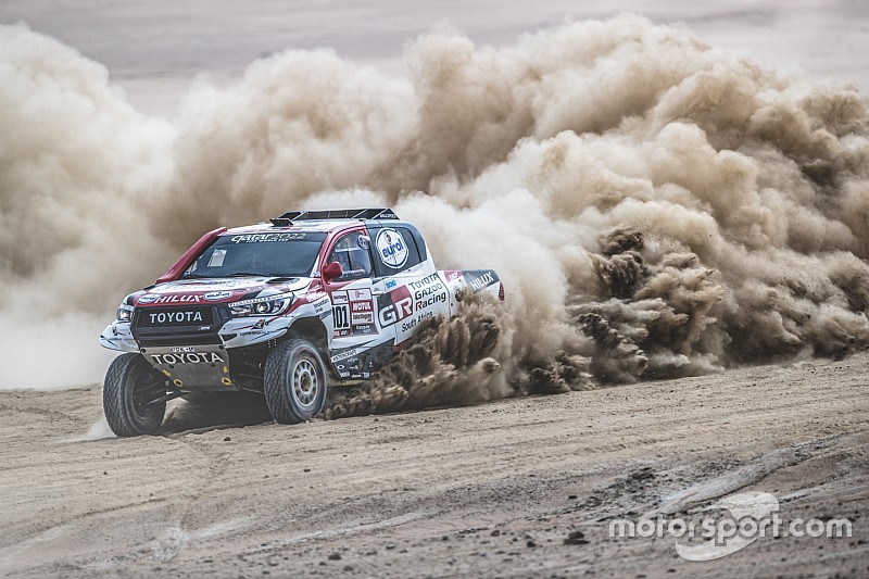 Dakar Stage 4: Al-Attiyah perbesar keunggulan