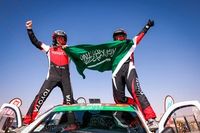 ¡Yazeed Al Rajhi hace historia al ganar el Dakar en su país!