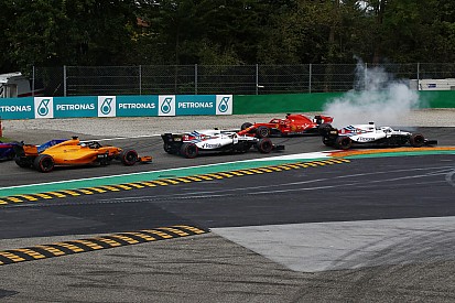 Vettel: Hamilton nem hagyott helyet, ironikus, hogy megpördültem