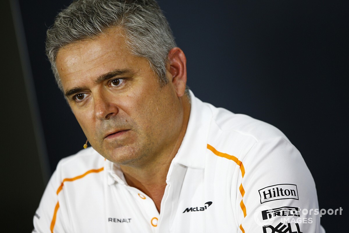 De Ferran, McLaren'in sonuçlarından dolayı kızgınlığını saklamıyor