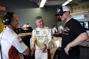 Dale Jr. está nervioso ante su segunda Daytona 500 como dueño de equipo 