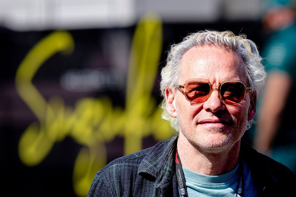 Villeneuve highlights Mercedes' key 2026 weakness despite strong start