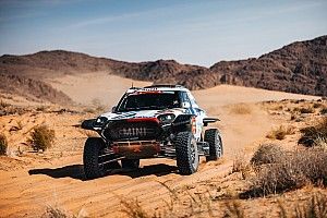 Hołowczyc się nie poddaje