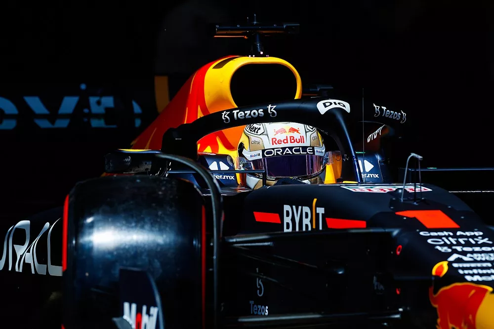 Max Verstappen, Red Bull Racing RB18, leaves the garage