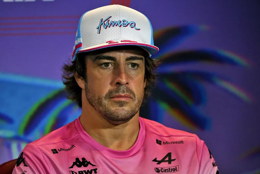 Fernando Alonso, del equipo Alpine F1, en la conferencia de prensa de los pilotos