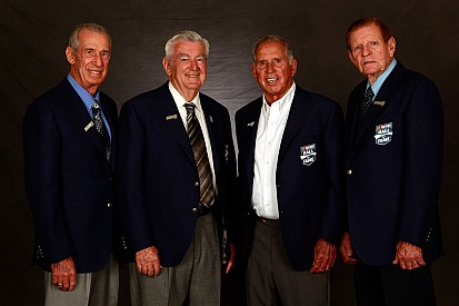 Muere la leyenda de NASCAR David Pearson