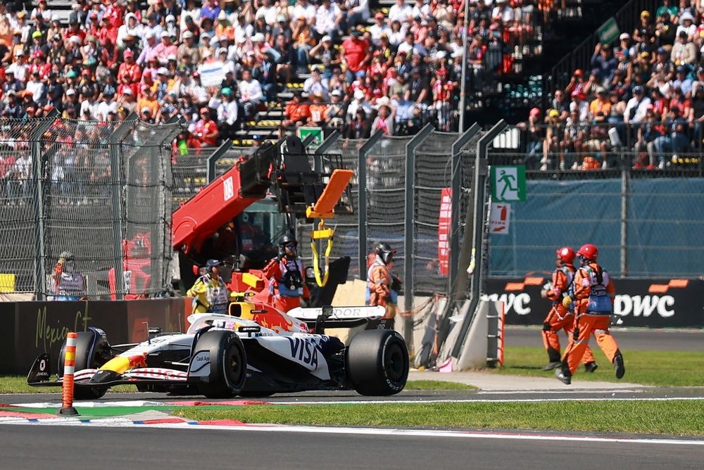 Liam Lawson 'Molto Sorpreso' per l'Accusa di Colpa in un 'Quasi Incidente' con i Commissari in F1