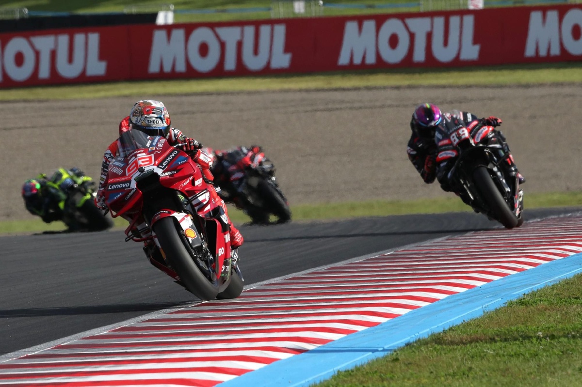 MotoGP Japanese GP: Marc Marquez beats Jorge Martin in early duel to close in on points lead