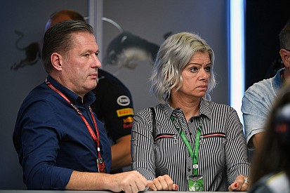 Jos Verstappen: Vettel politik sebeplerden dolayı ceza almadı