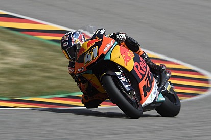 Binder se estrena en Moto2 y Mir vuelve a subir al podio