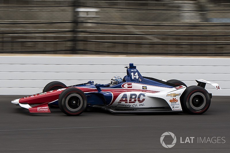 Indy 500: Kanaan al top nel Carb Day, problemi per la Patrick