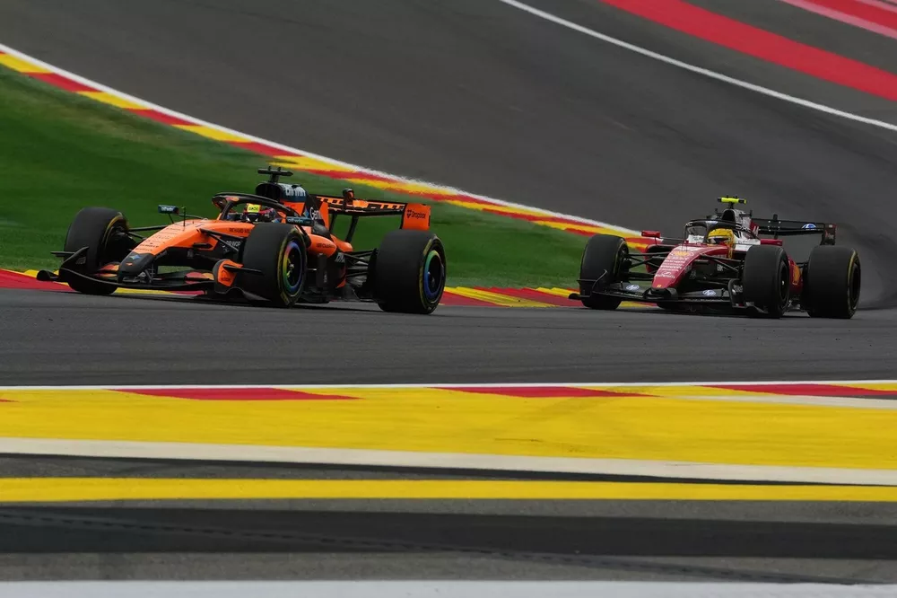 Lewis Hamilton, Ferrari, Oscar Piastri, McLaren