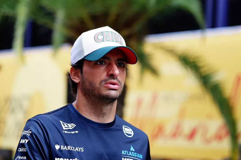 Williams Kart Racing Carlos Sainz backs bold approach for Williams junior Will Green's ...