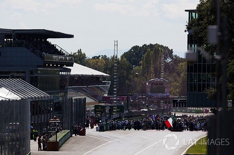 La parrilla previo a la carrera