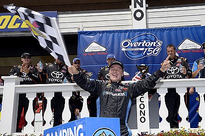 Christopher Bell takes Pocono Truck win; Kyle Busch crashes out