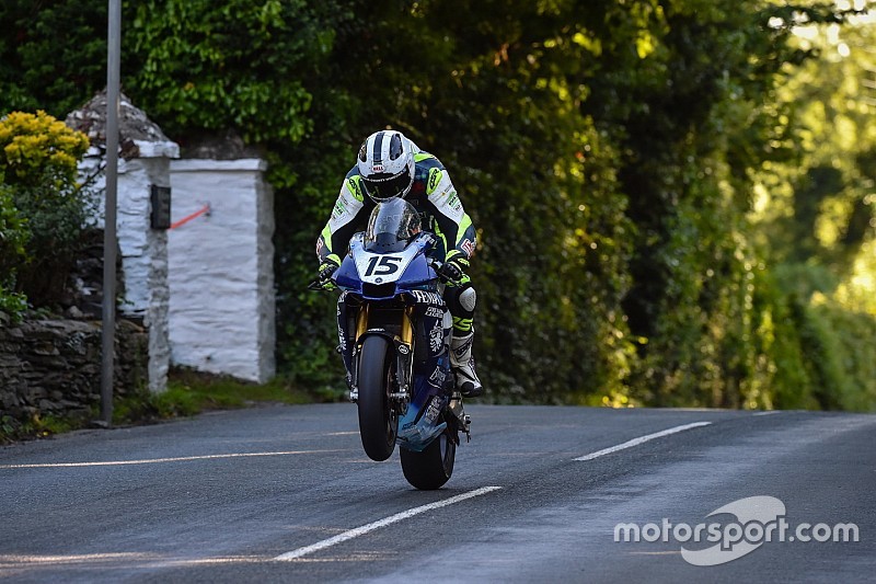 Verletzungen zu groß: Dunlop verzichtet auf Isle of Man TT 2018