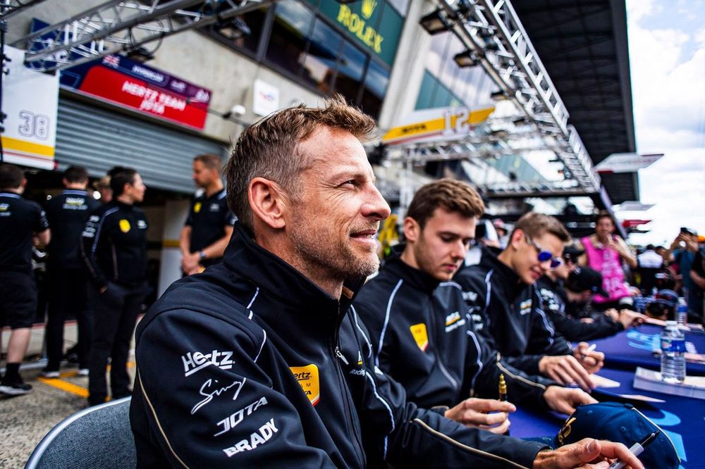#38 Hertz Team Jota Porsche 963: Oliver Rasmussen, Philip Hanson, Jenson Button