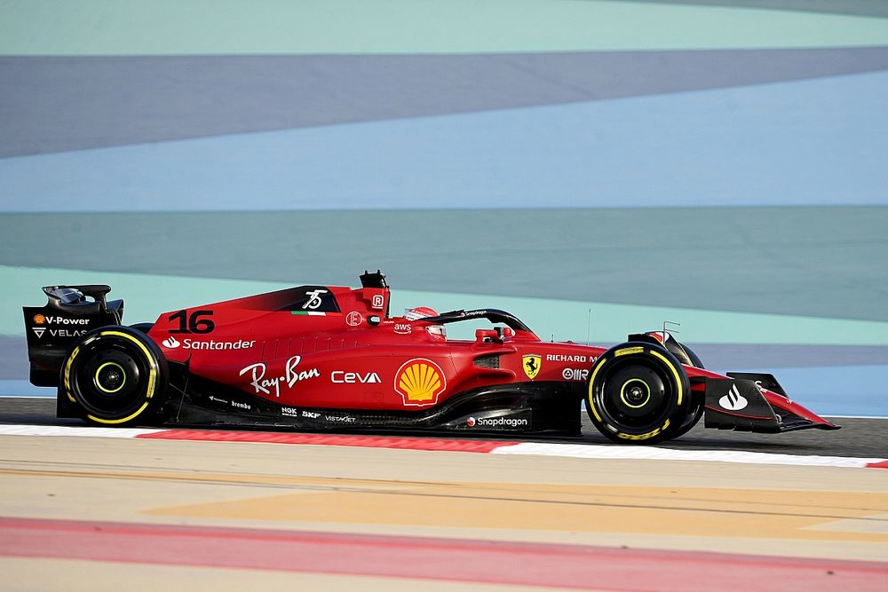 Christian Horner Minta Red Bull Waspadai Ferrari