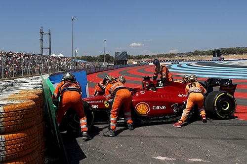 Rosberg critica duramente a Ferrari y defiende a Leclerc y Sainz