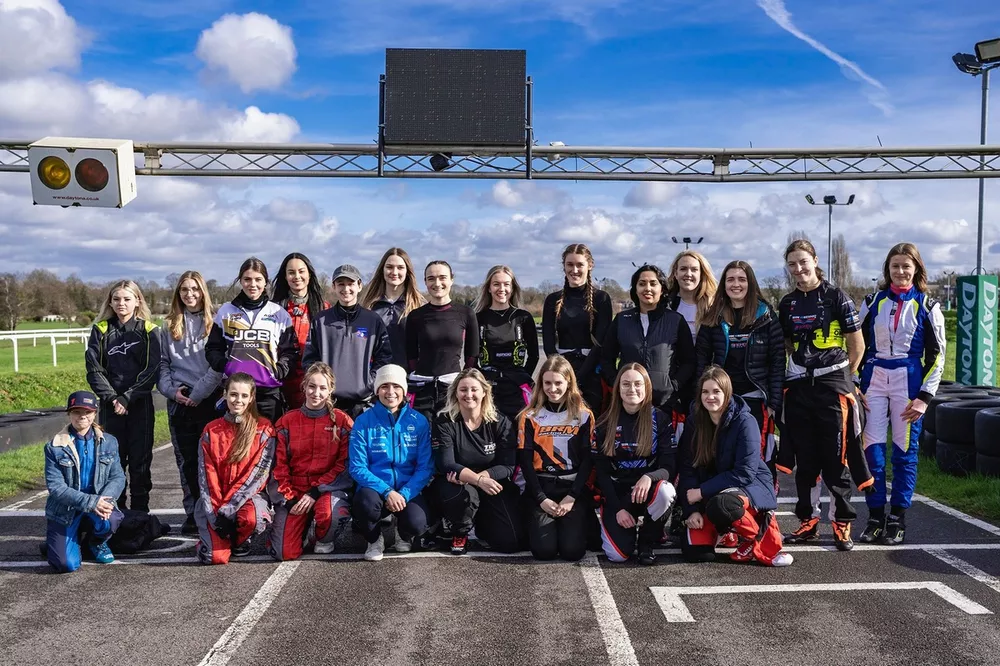 JamIe Chadwick Race School