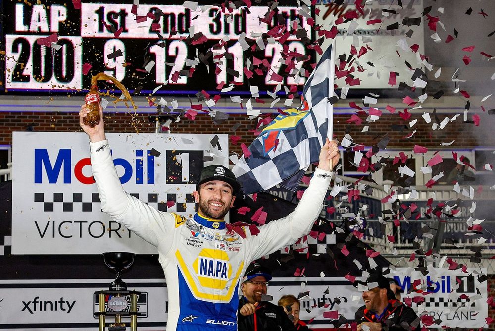 Race winner Chase Elliott, Hendrick Motorsports Chevrolet
